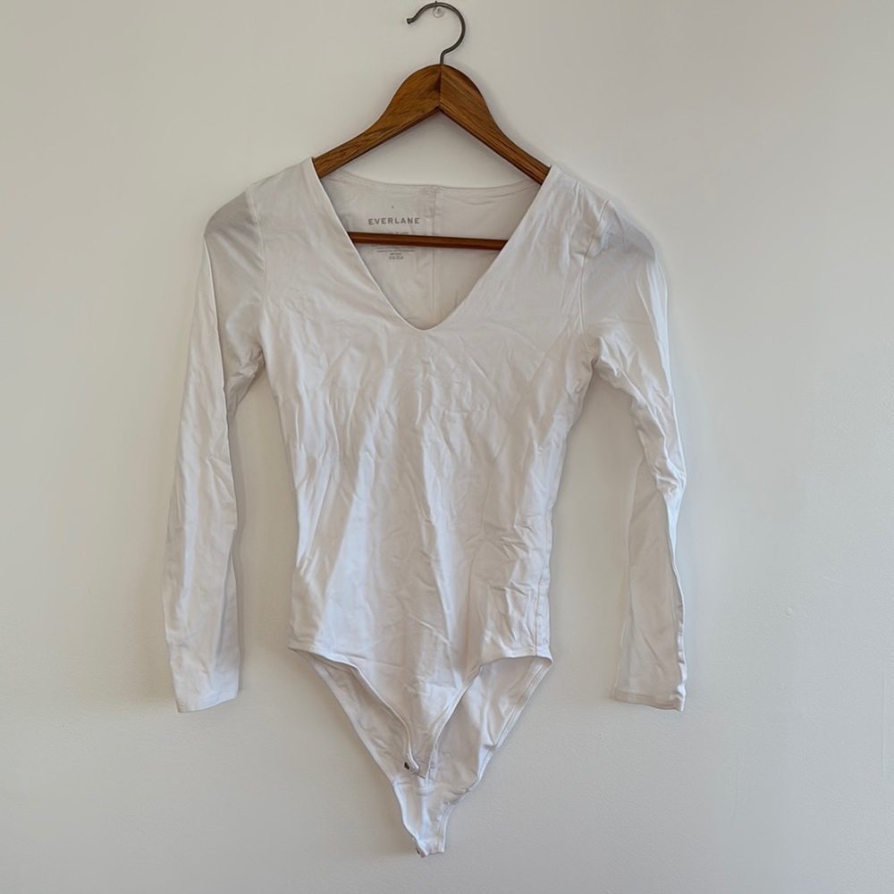 Everlane Women's White V-Neck Bodysuit